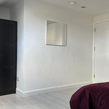 Stunning New 1 Bedroom Apartment London Luaran gambar