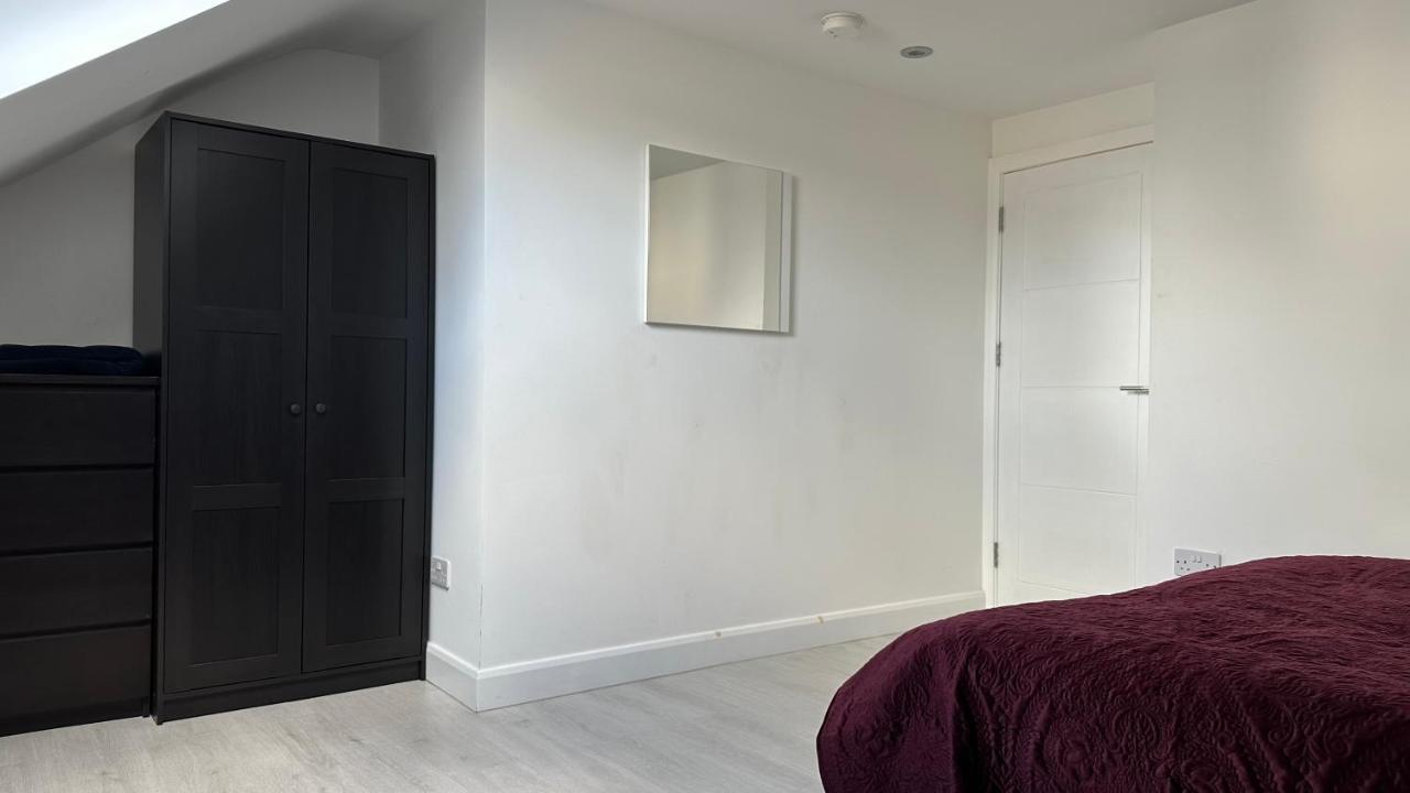 Stunning New 1 Bedroom Apartment London Luaran gambar